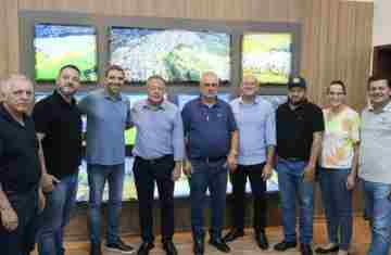 Guaraniaçu - Prefeitura Municipal a visita do deputado estadual Denian Couto (PL)